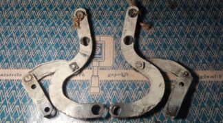 Front hood hinges