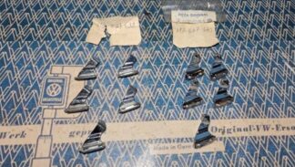 NOS quarter light pivot bracket 113837631