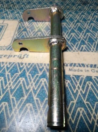 Reforced clutch fork 111141701C