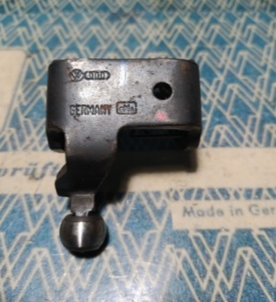 NOS gearshift finger 085311535P