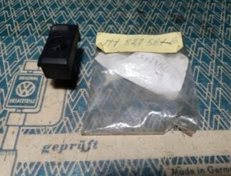NOS prushbutton 191827581B