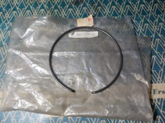 NOS clutch plate retaining clip 055141130D 055 141 130D