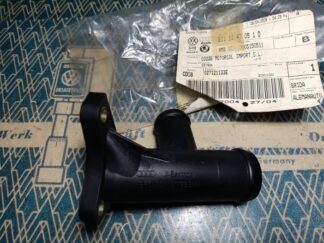 NOS coolant flange 827121133A 827 121 133A