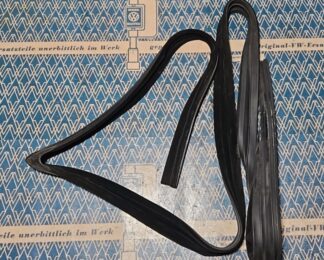 NOS front door seal 813837440 813 837 440