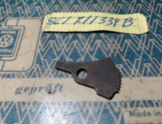 NOS segment dente 861711339B 861 711 339B