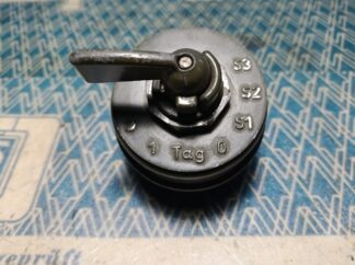 vw-thing-headlight-switch-183941531a-type-181 183-941-531-a-iltis-lighting-switch-detail type-181-headlight-switch-thing-trekker-dash