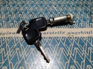 NOS lock barrel with keys 443837217C 443 837 217C