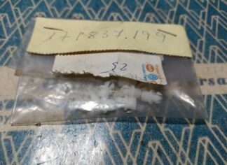 NOS door lock rod clip 171837199 171 837 199
