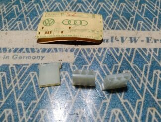 NOS 3 pins fuel pump level sender plug 311906231B