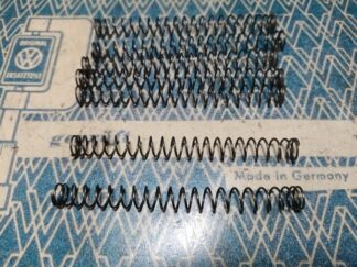 NOS hand brake button spring 191711329 191 711 329