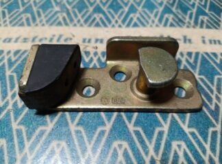 NOS tailgate striker plate 331827511A 331 827 511A