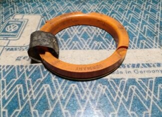 NOS strut mount bearing 431412249D 431 412 249D