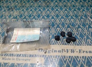 NOS fuel door rubber stop 893877665A 893 877 665A