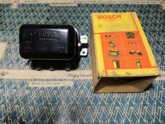 BOSCH NOS voltage regulator 0190309005 14V 38A in original yellow box Mercedes W108 W111 - top view